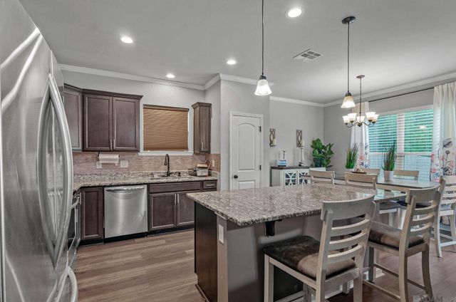 28329 Natchez Trace, Denham Springs, LA 70726