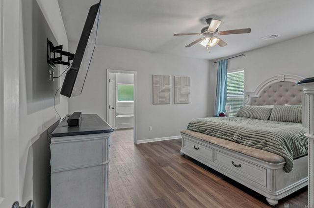 28329 Natchez Trace, Denham Springs, LA 70726