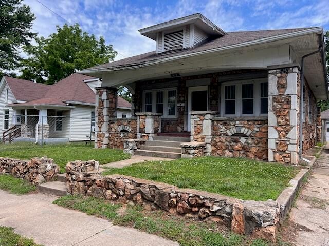 935 West Brower Street, Springfield, MO 65802