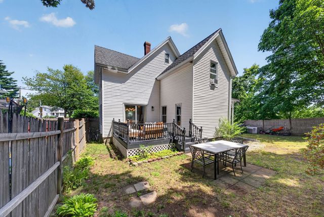 442 Mammoth Road, Manchester, NH 03109