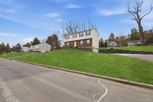 62 Woodland Road, Highland Mills, NY 10930