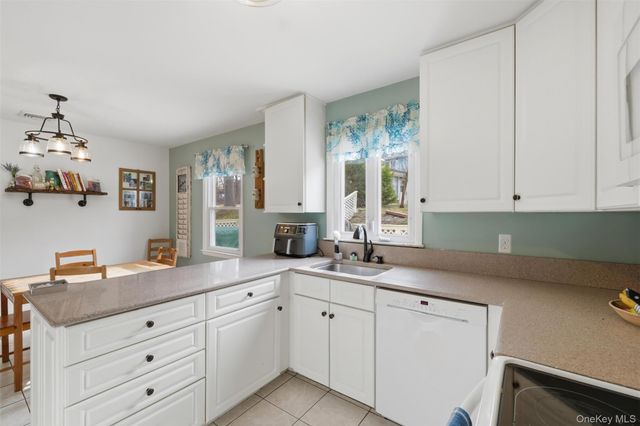 62 Woodland Road, Highland Mills, NY 10930