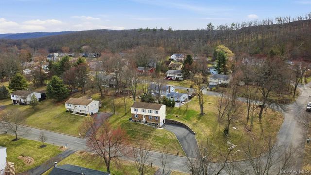 62 Woodland Road, Highland Mills, NY 10930