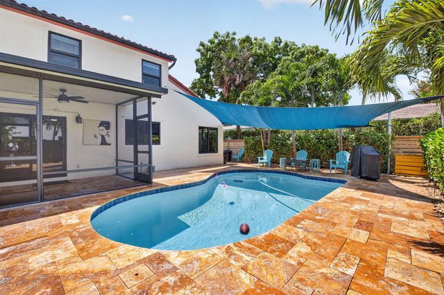 21661 Casa Monte Court, Boca Raton, FL 33433