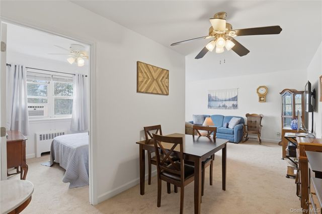 352 N State Road 1H, Briarcliff Manor, NY 10510