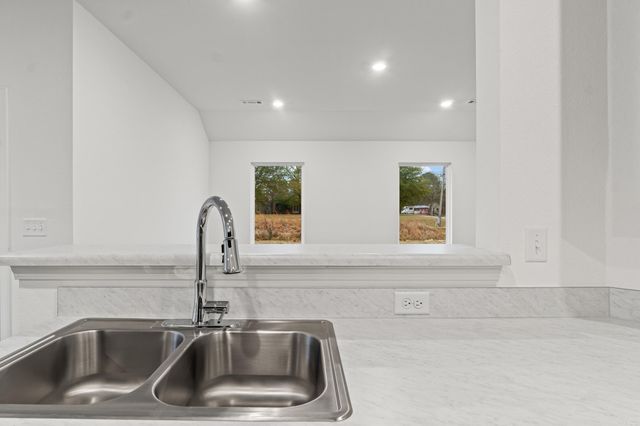 11233 River Valley Drive, Hensley, AR 72065