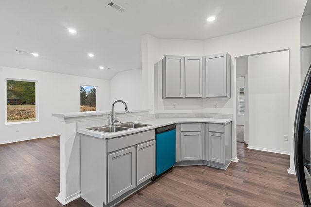 11233 River Valley Drive, Hensley, AR 72065