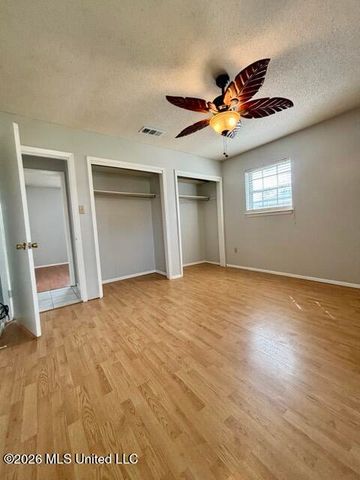 2 Sandalwood Court, D'iberville, MS 39540