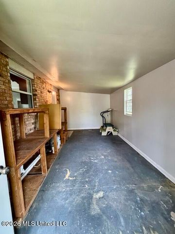 2 Sandalwood Court, D'iberville, MS 39540