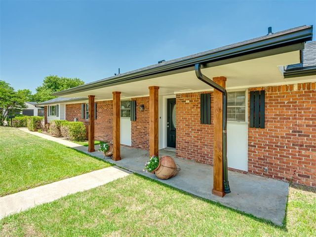 100 Olympic Drive, Moore, OK 73160