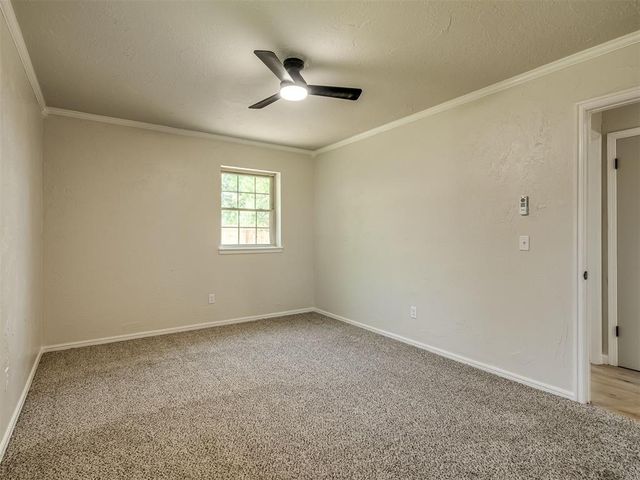 100 Olympic Drive, Moore, OK 73160