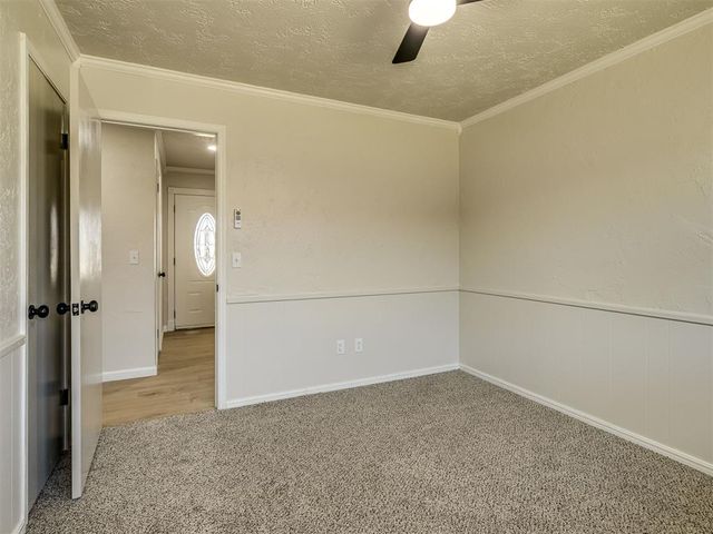 100 Olympic Drive, Moore, OK 73160