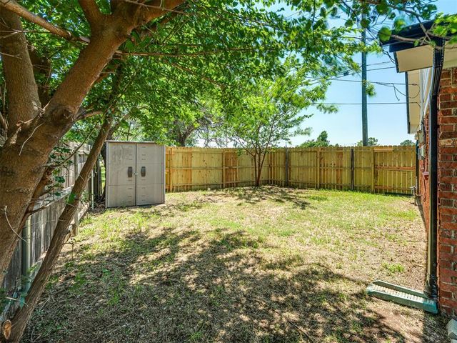100 Olympic Drive, Moore, OK 73160