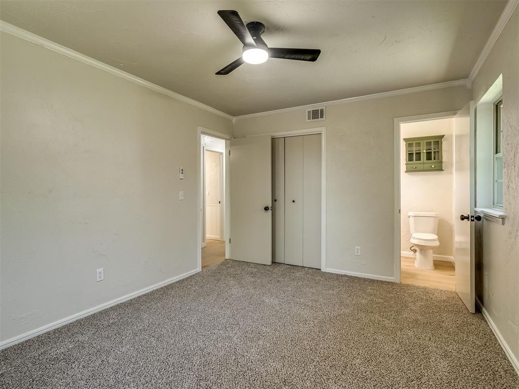 Image 17 of property listing at 100 Olympic Drive, Moore, OK 73160