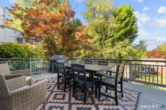 154 Clifton Avenue, West Hartford, CT 06107