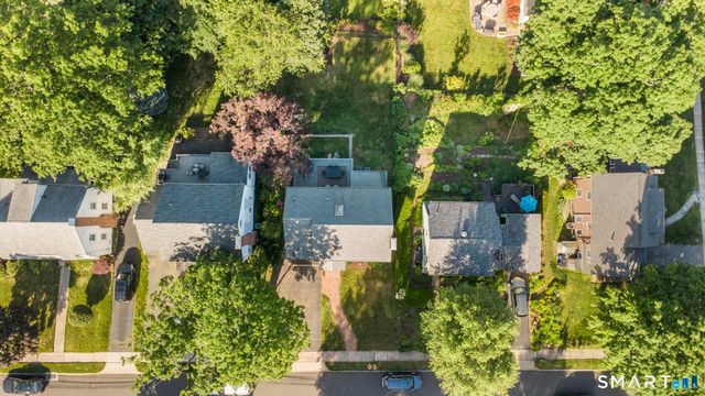 154 Clifton Avenue, West Hartford, CT 06107