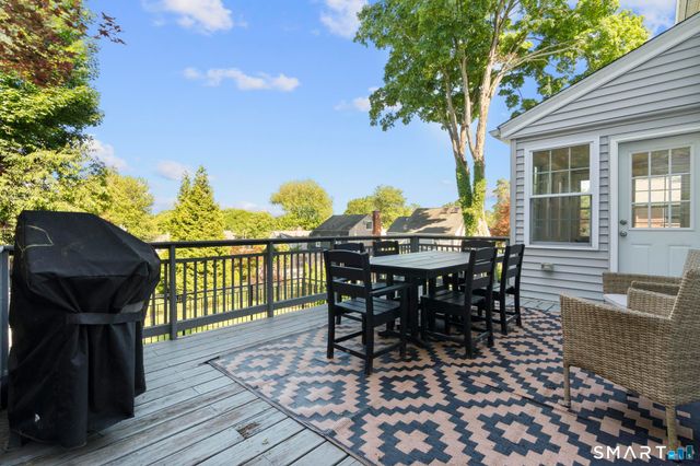154 Clifton Avenue, West Hartford, CT 06107