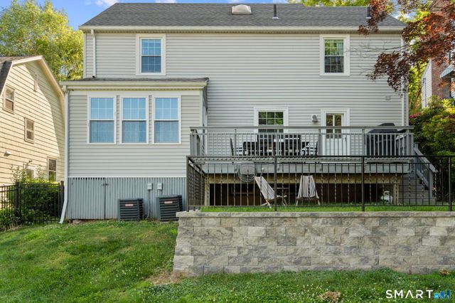 154 Clifton Avenue, West Hartford, CT 06107