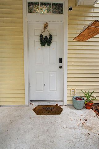 2214 GOLDEN OAK LANE, Valrico, FL 33594
