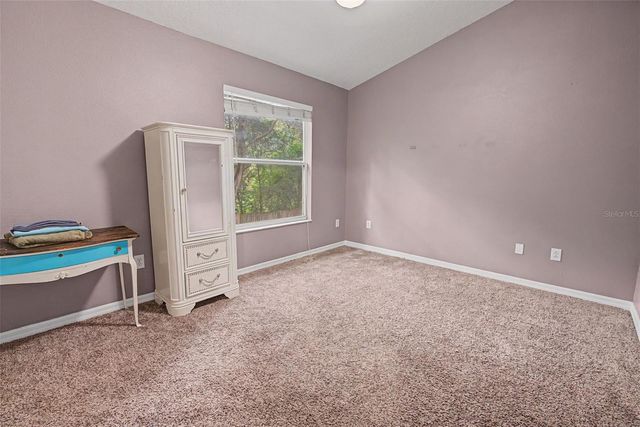 2214 GOLDEN OAK LANE, Valrico, FL 33594