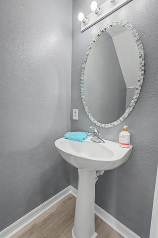 2214 GOLDEN OAK LANE, Valrico, FL 33594