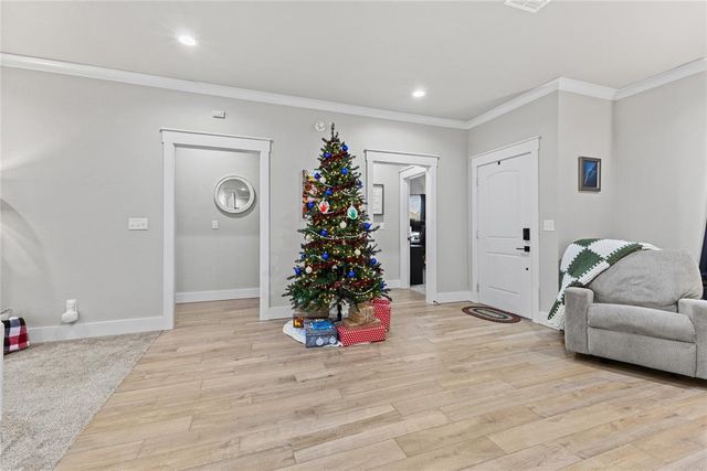 1217 Crimson Drive, Weatherford, OK 73096