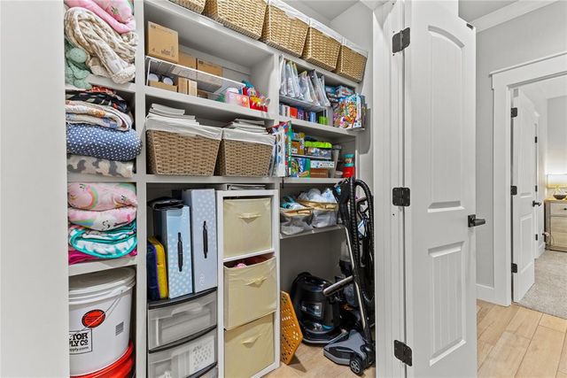 1217 Crimson Drive, Weatherford, OK 73096