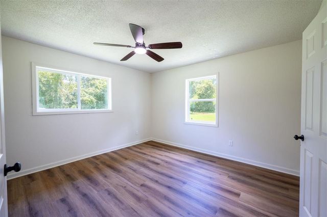 857 Beau Ave Avenue, Lake Charles, LA 70611