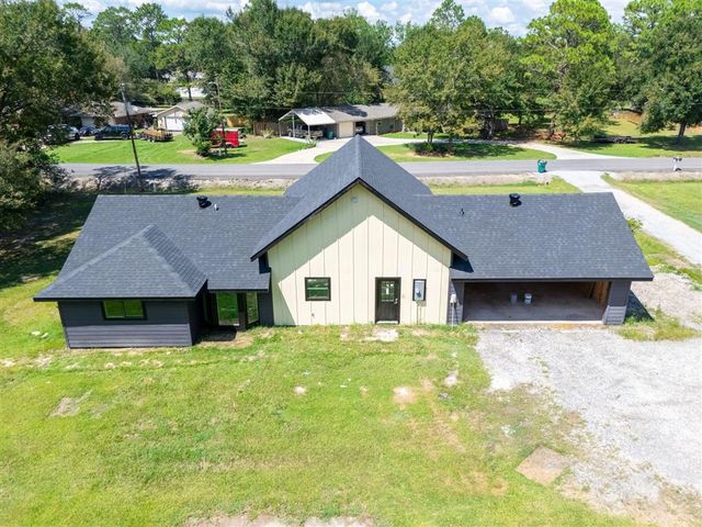 857 Beau Ave Avenue, Lake Charles, LA 70611