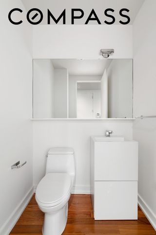 101 Warren St Apt 790, New York City, NY 10007