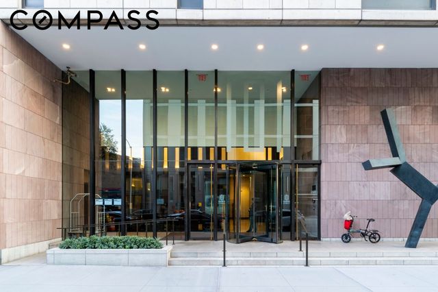 101 Warren St Apt 790, New York City, NY 10007