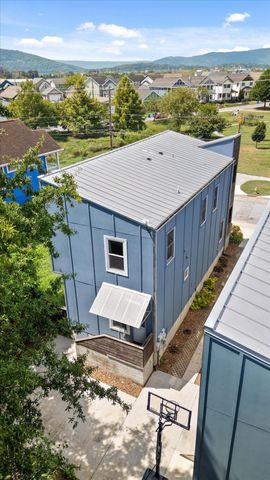 1810 Madison Street, Chattanooga, TN 37408