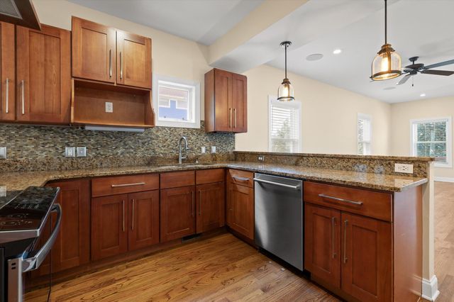 1810 Madison Street, Chattanooga, TN 37408