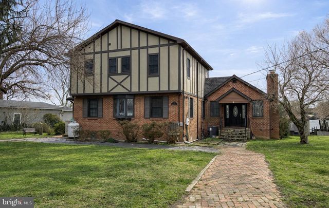 1122 BEECH DR, Baltimore, MD 21220