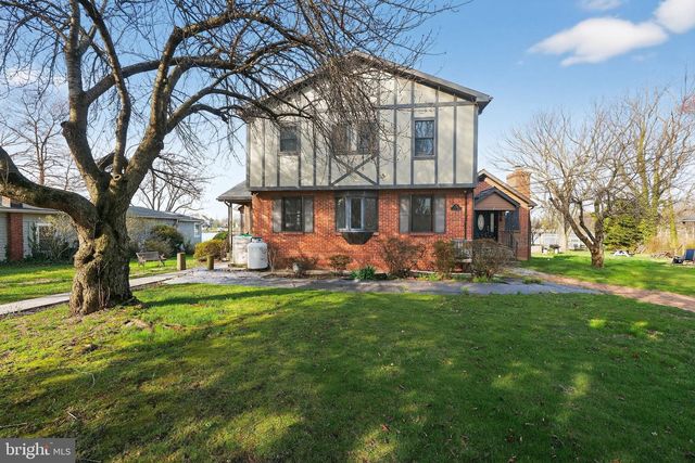 1122 BEECH DR, Baltimore, MD 21220