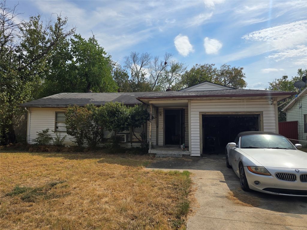 2206 Anderson Street, Irving, TX 75062 — exterior