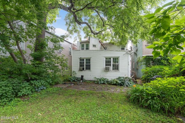 21 N Ferry Street, Schenectady, NY 12305