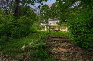 23080 Stull Road, Howard, OH 43028