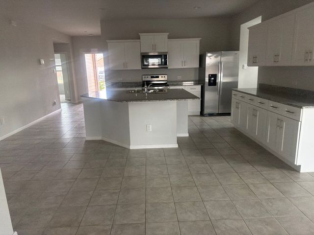 721 Durango Lane, Cleburne, TX 76033