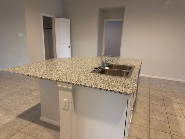 721 Durango Lane, Cleburne, TX 76033