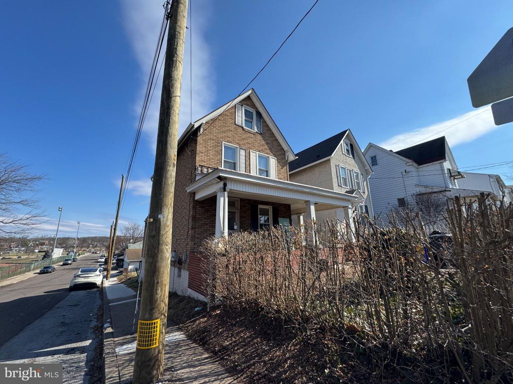 551 WEST ST, Pottstown, PA 19464