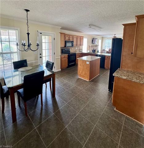 2775 Union Grove Road, Lexington, NC 27295