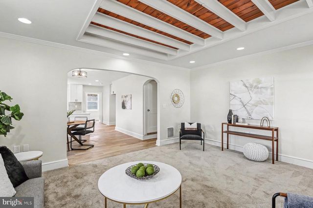 2050 GRAYSTONE RD, East Petersburg, PA 17520