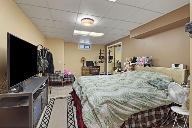 645 W Estate COURT, Elkhorn, WI 53121