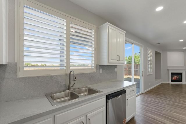 4942 Moorcroft Cir, Stockton, CA 95206