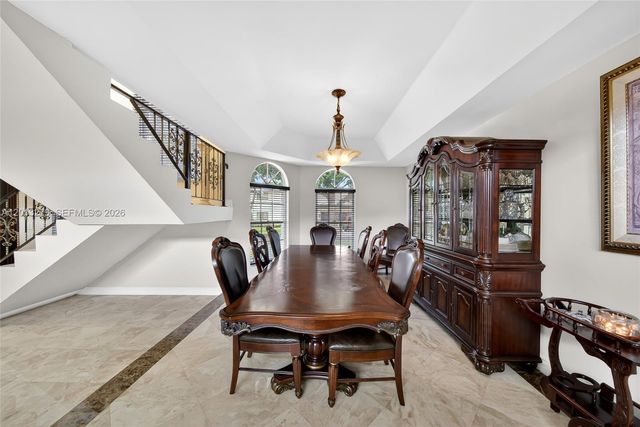 8560 NW 164th St, Miami Lakes, FL 33016