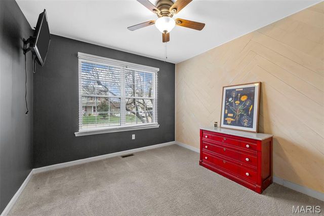 7 Cherokee Sunset Court, O'fallon, MO 63366