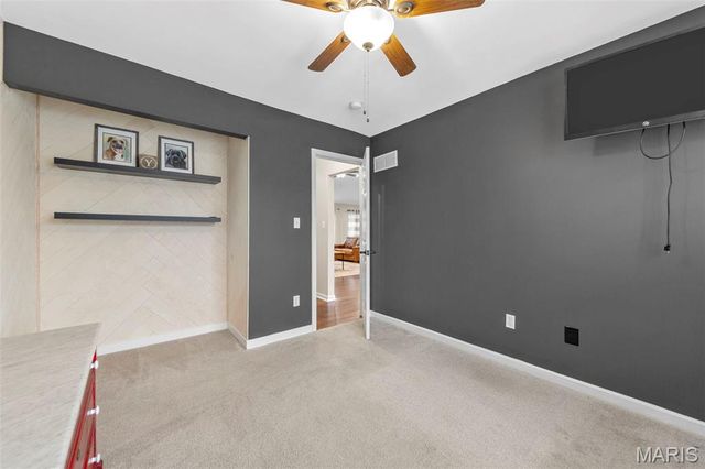 7 Cherokee Sunset Court, O'fallon, MO 63366