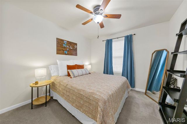 7 Cherokee Sunset Court, O'fallon, MO 63366