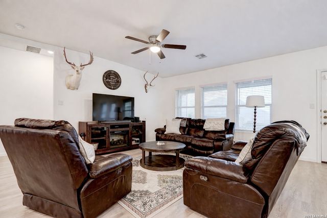 32163 Escarole Bend, Bulverde, TX 78163